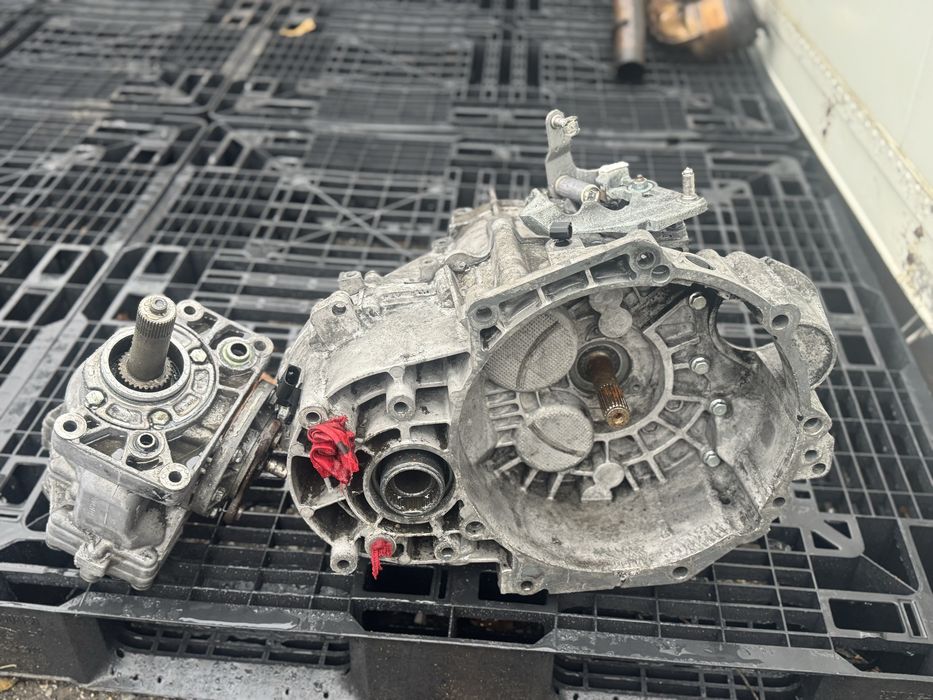 скоростна кутия свалена от 1.8т 500 коня / ауди / голф