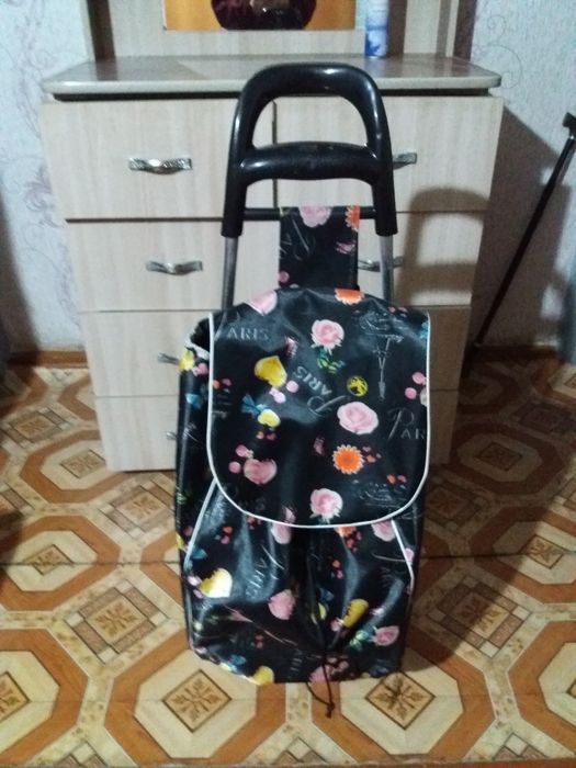 Продам хоз. Сумку Коляску