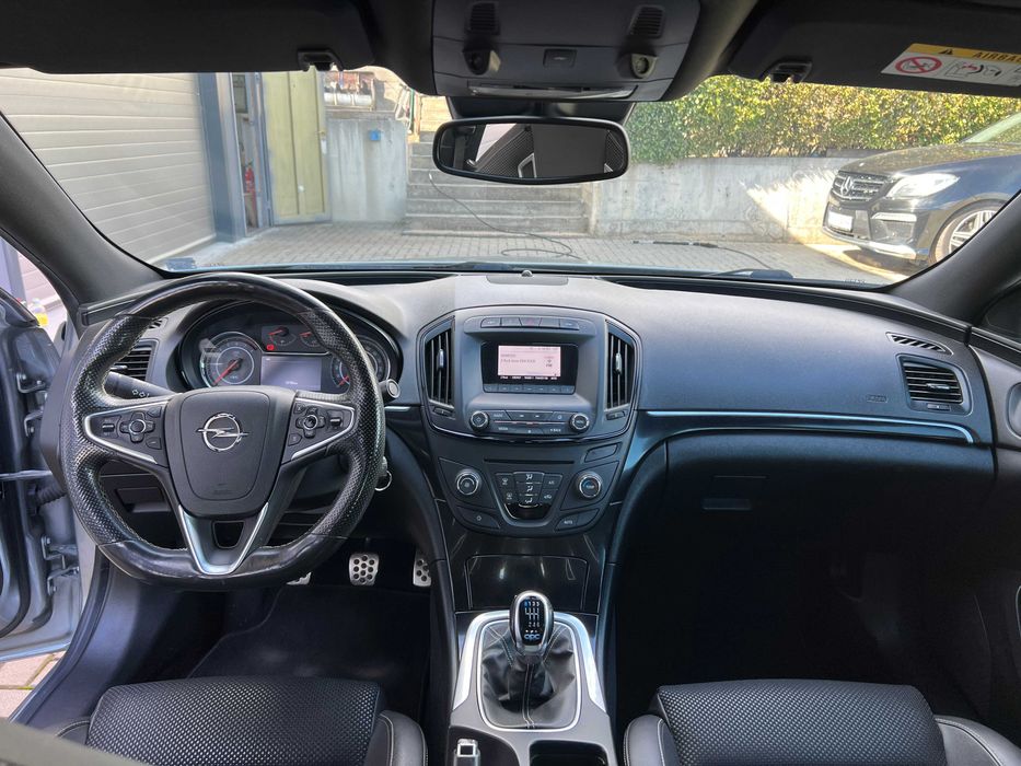 Opel Insignia OPC