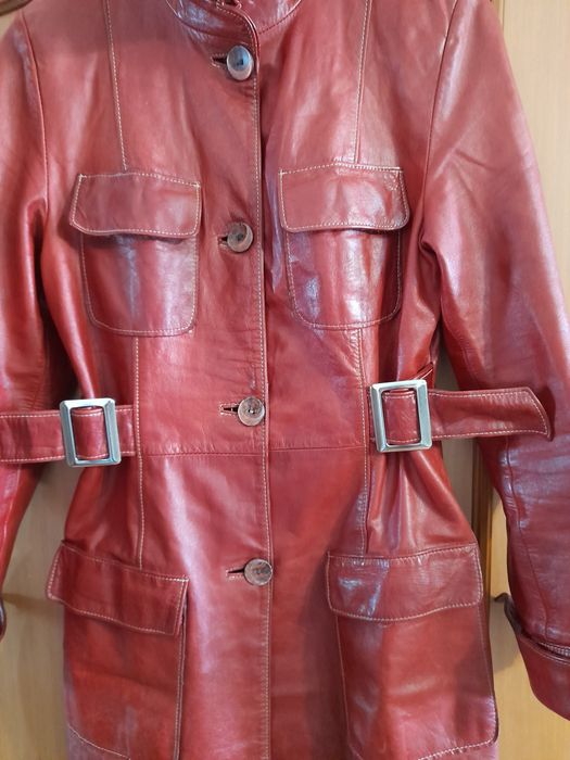 Женский кожанный плащ .