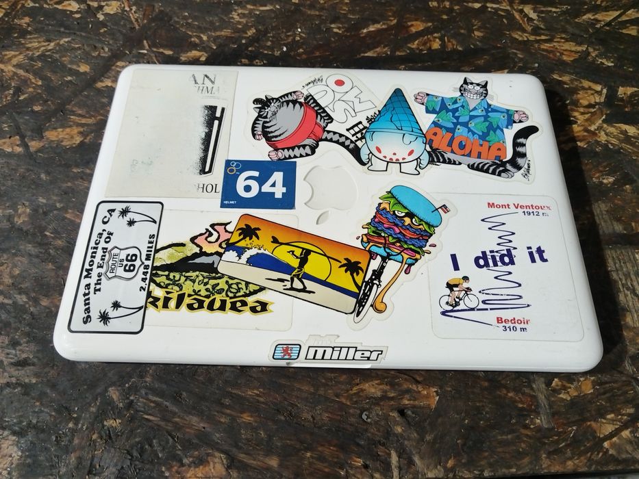 Laptopuri iPad-uri și video proiectoare