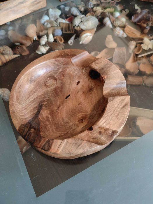 Пепелник за пури