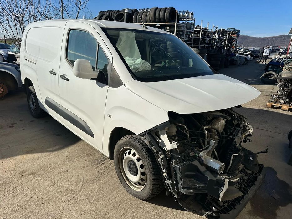 Dezmembrari Opel Combo 1.5 Diesel 2021 !