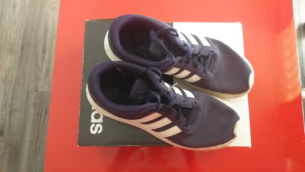 Оригинални маратонки Адидас размер 37 1/2-50лв.