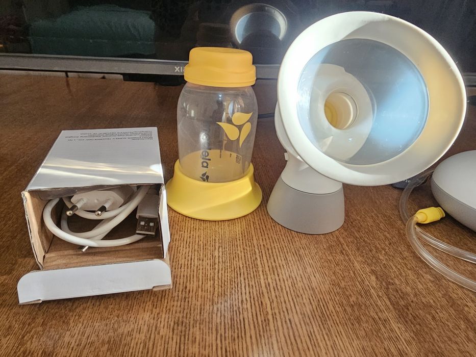 Молокоотсос Medela