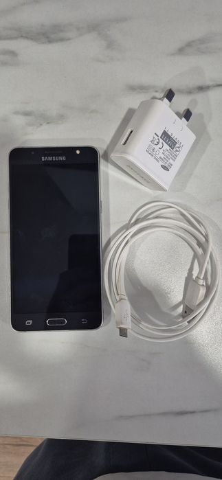 Samsung J5 (2016)