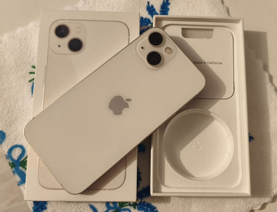 iPhone 13 Silver