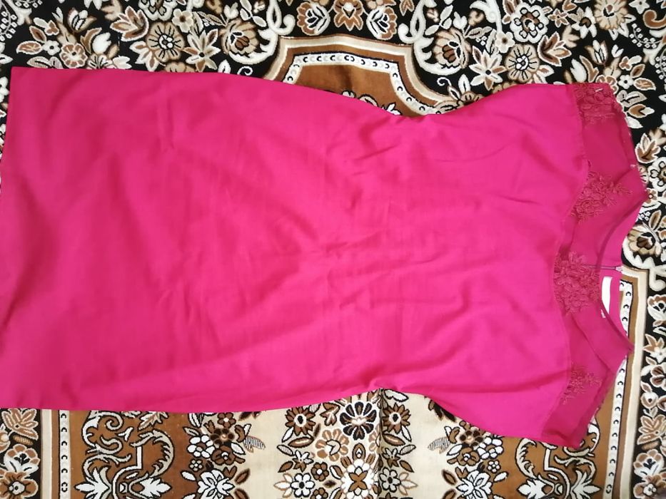 Продам вечерние  платья