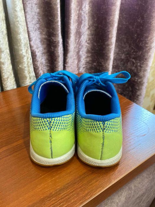 Мужские футзалки