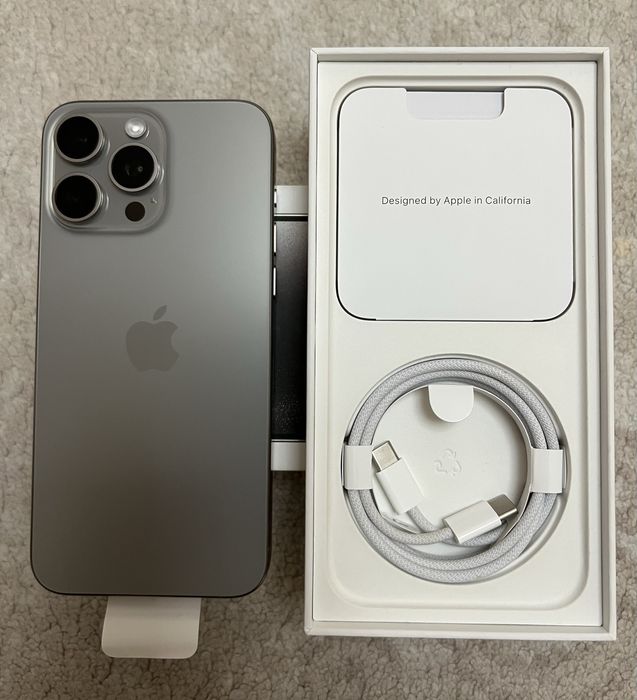 iPhone 15 Pro Max (EAC) / Natural Titanium / 256GB