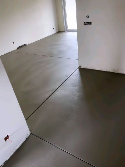 полусухая стяжка  пола