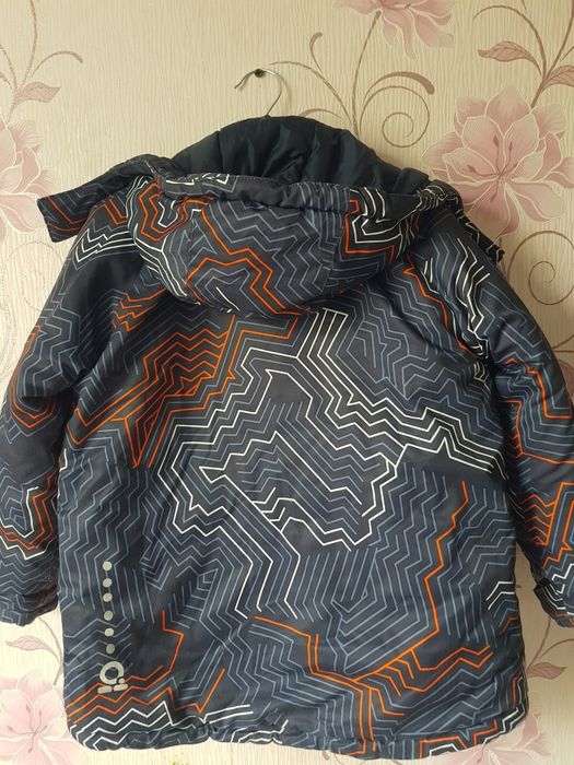 Зимняя детская куртка