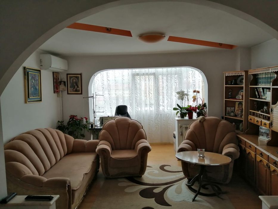 Canapea si fotolii