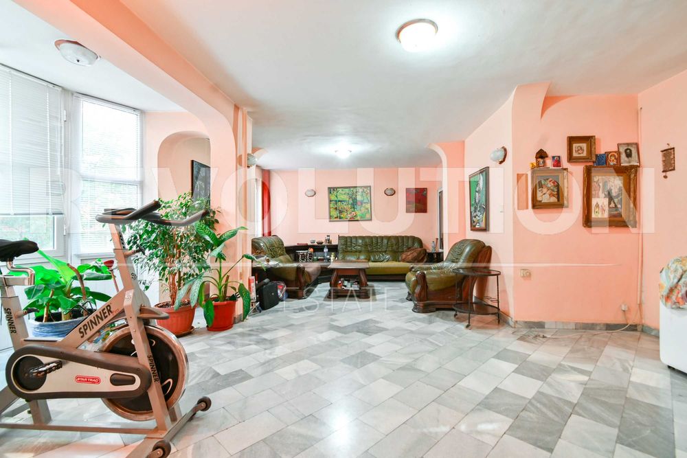 Продава се Тристаен апартамент в София, Белите брези - 125 кв.м за 2700 €/кв.м - Снимка #3