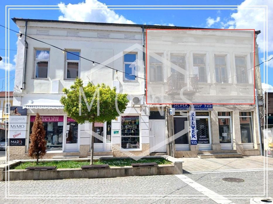 Етаж от къща в Габрово, област-гр.Севлиево площ 186 цена 132000