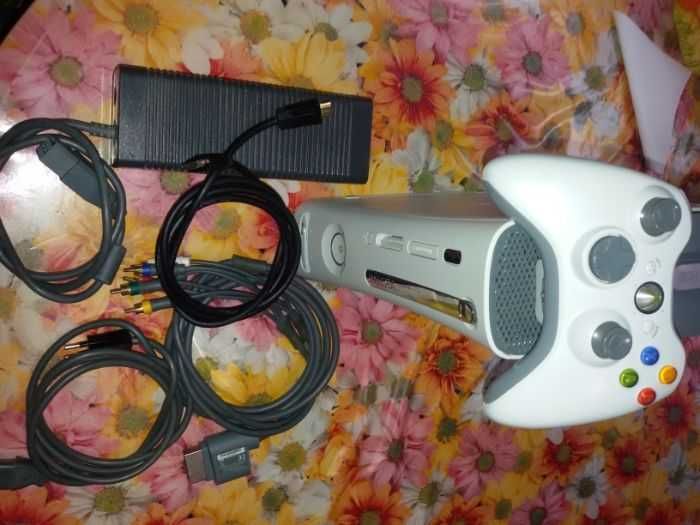 xbox 360 работещ.