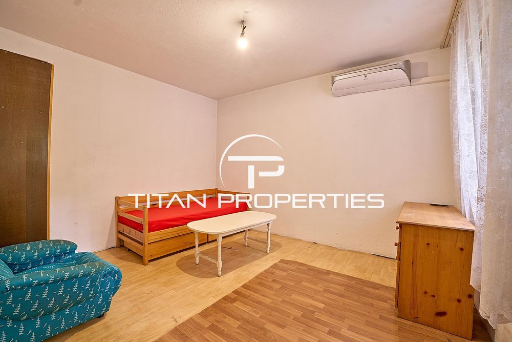 Продава се Тристаен апартамент в Пловдив, Център - 109 кв.м за 2153 €/кв.м - Снимка #4