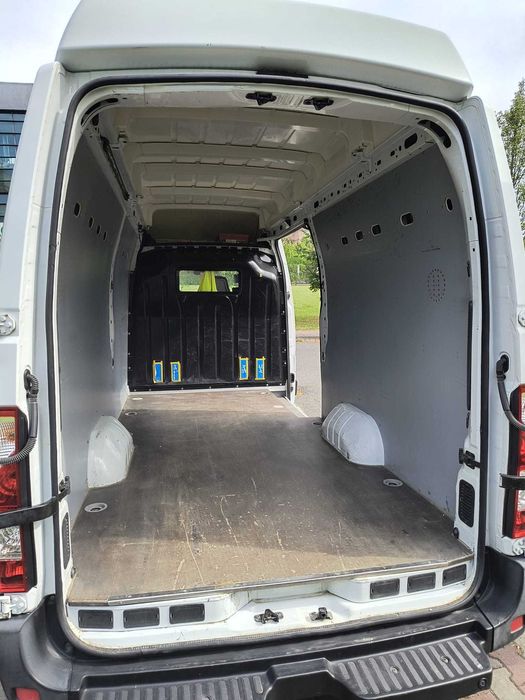 Servicii de transport, mutari si relocari