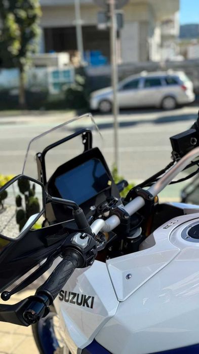 CocMotors vinde Suzuki V-Strom 800DE. nou