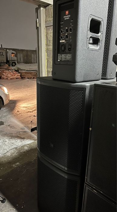 Продается колонки JBL