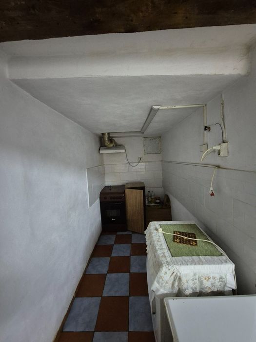 Casa oravita + garaj + magazin