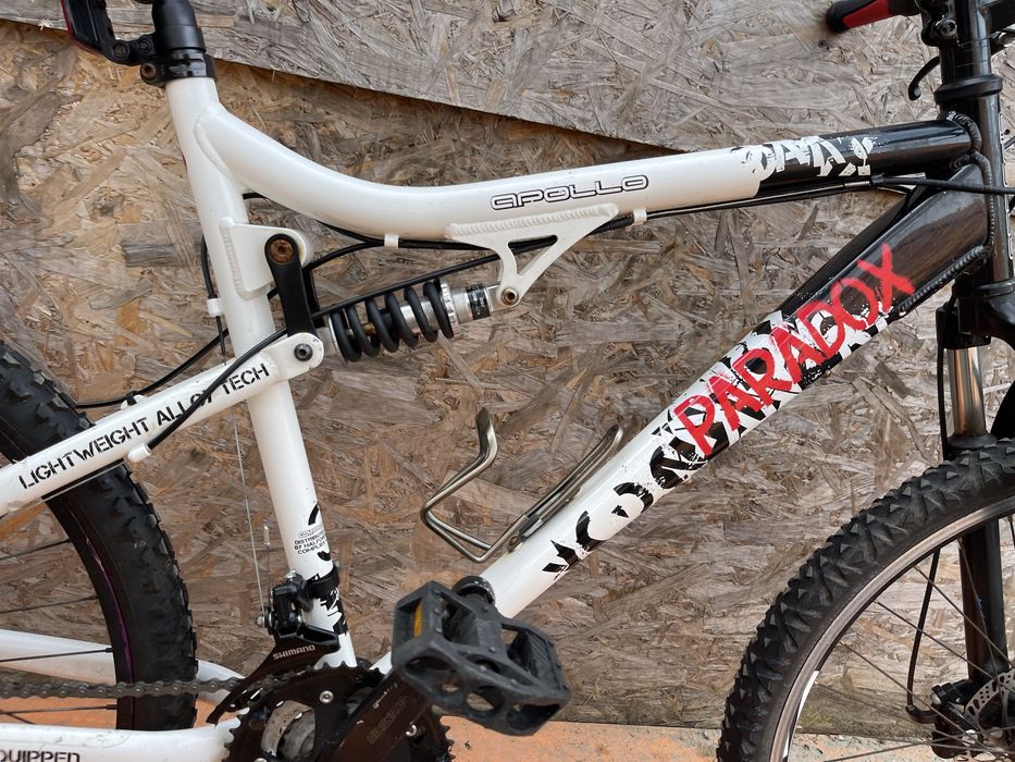 Bicicleta apollo paradox frane pe disc cadru aluminiu  roti 26”