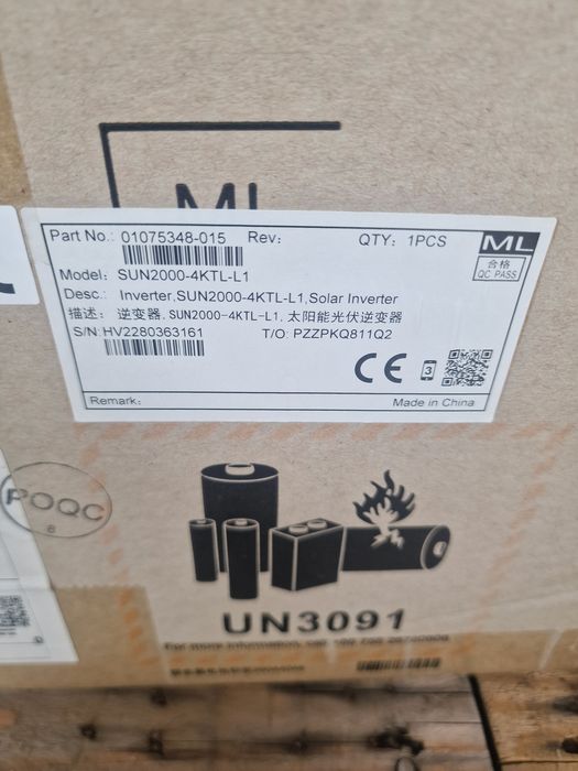 Vand invertor monofazat si trifazat Huawei