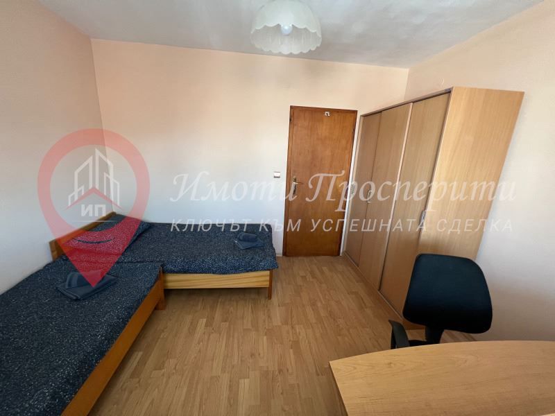 Дава се под наем Тристаен апартамент в София, Център - 89 кв.м за 900 € - Снимка #9