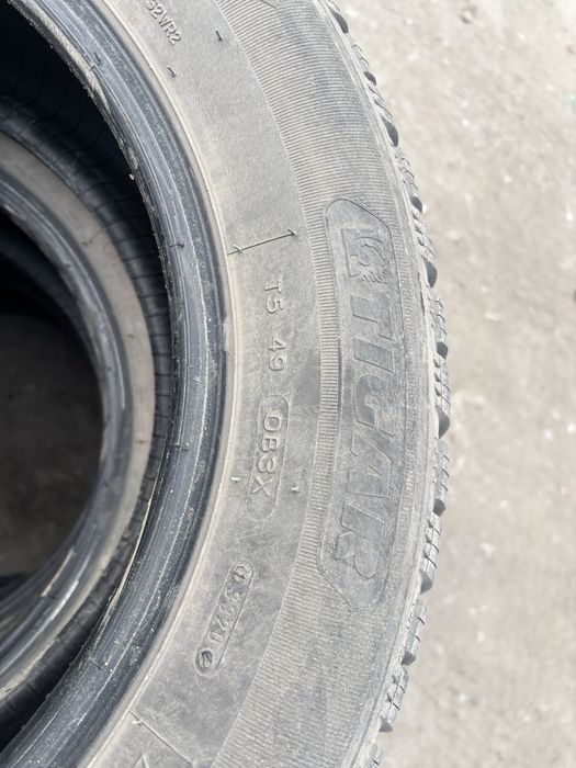 Продам зимнию резину