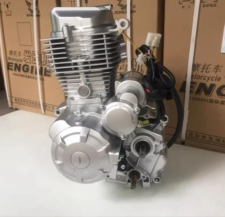 двигатель мотоцкила все есть