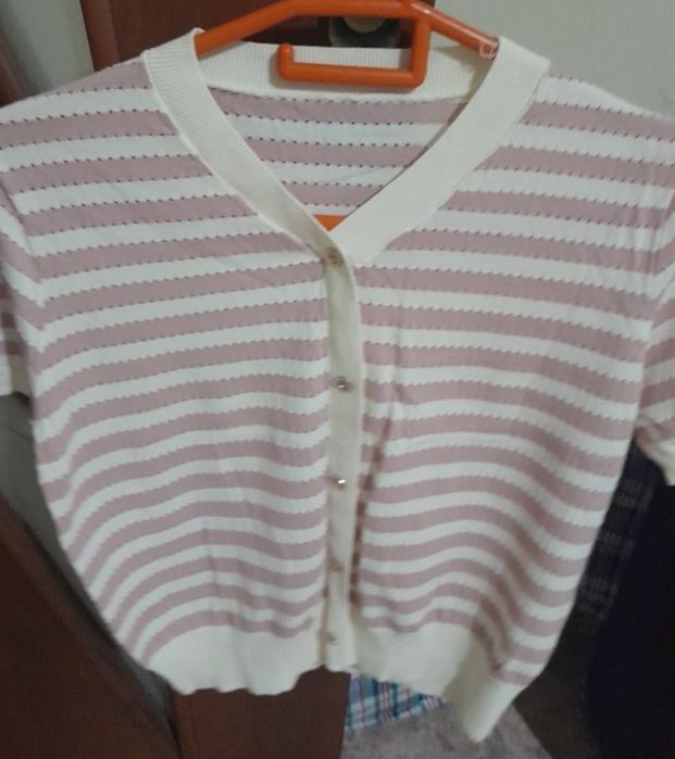 Продам кофточку не дорого