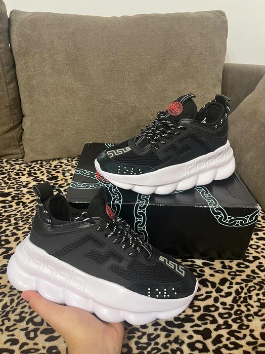 Versace Chain Reaction