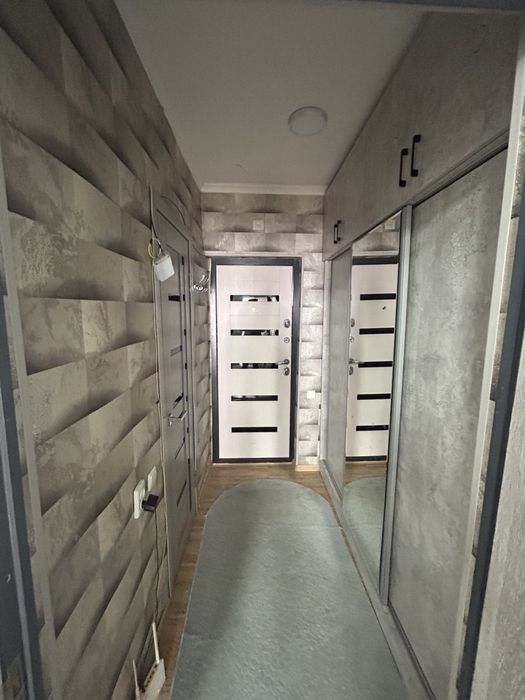 Продается 1 комнатная квартира Юнусабад