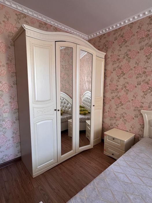 Полный спальный гарнитура