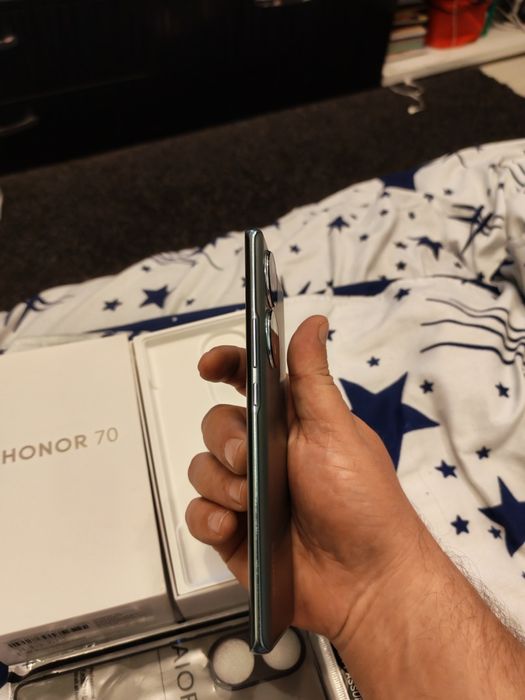 HONOR 70 Emerald Green