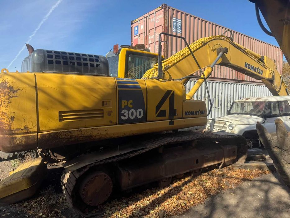 Экскаваторы KOMATSU