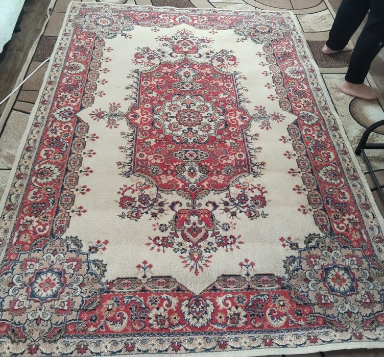 Продам ковры 8.000тг