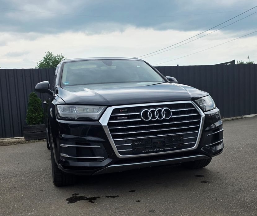 AUDI Q7 2016