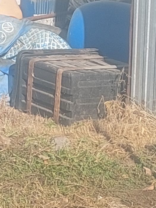 Ящик на грузовой автомобиль