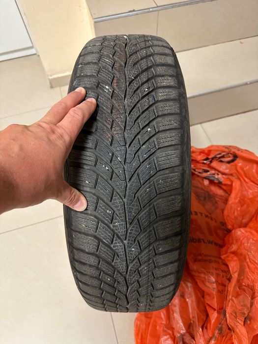 Зимни гуми 195/65/16 с джанти Continental за Мерцедес  W205