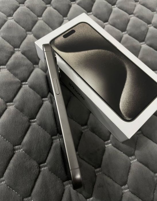 Продам Iphone 15 pro max