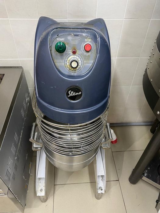 Промышленный миксер пищевой