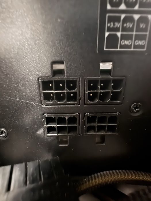 Vand sursa de pc ocz 650W semi modulara!