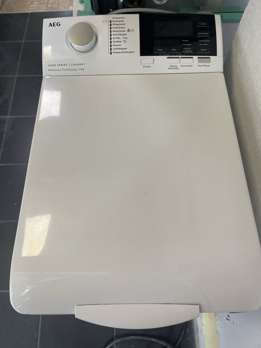 Перална машина с горно зареждане AEG 6000 series