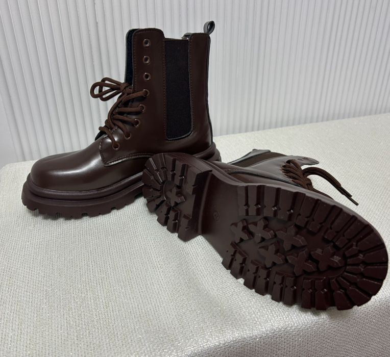 Ботинки коричневые, женские