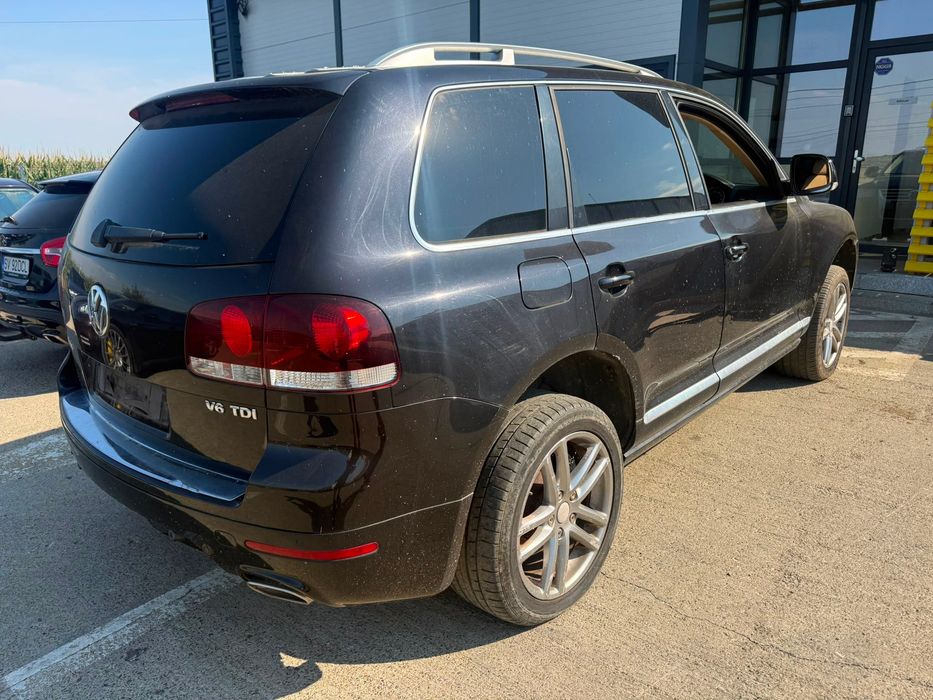 Dezmembrez Vw touareg facelift negru LC9Z 2009 3.0 tdi CASA cutie KMB