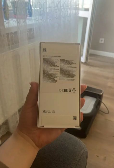 Продам новый смартфон