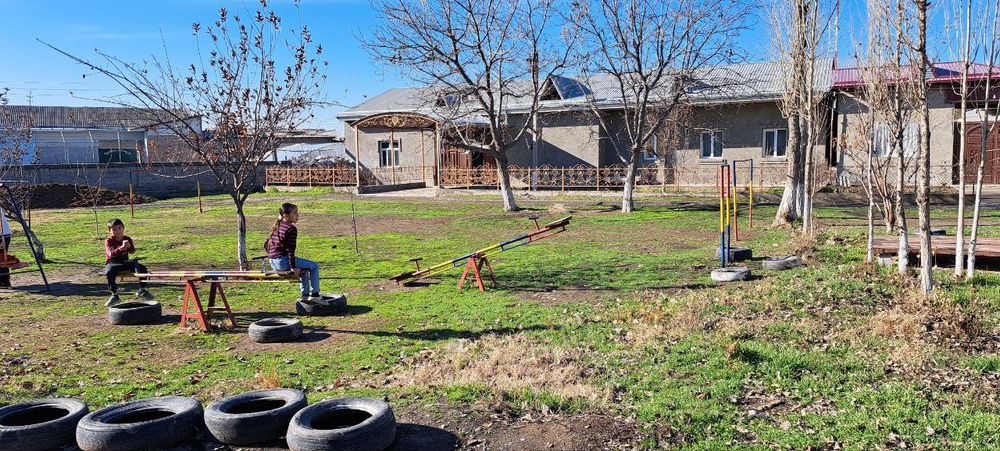 5 xonalik hovli uy sotiladi $50000 yana kelishamiz