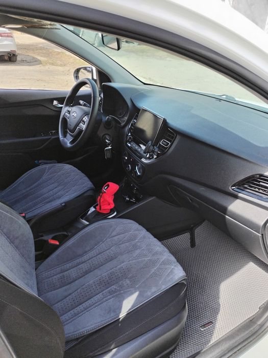 Продам автомобиль экономичный, городской.