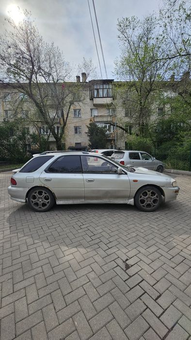 Subaru Impreza WRX 2 литра, моно турбо.